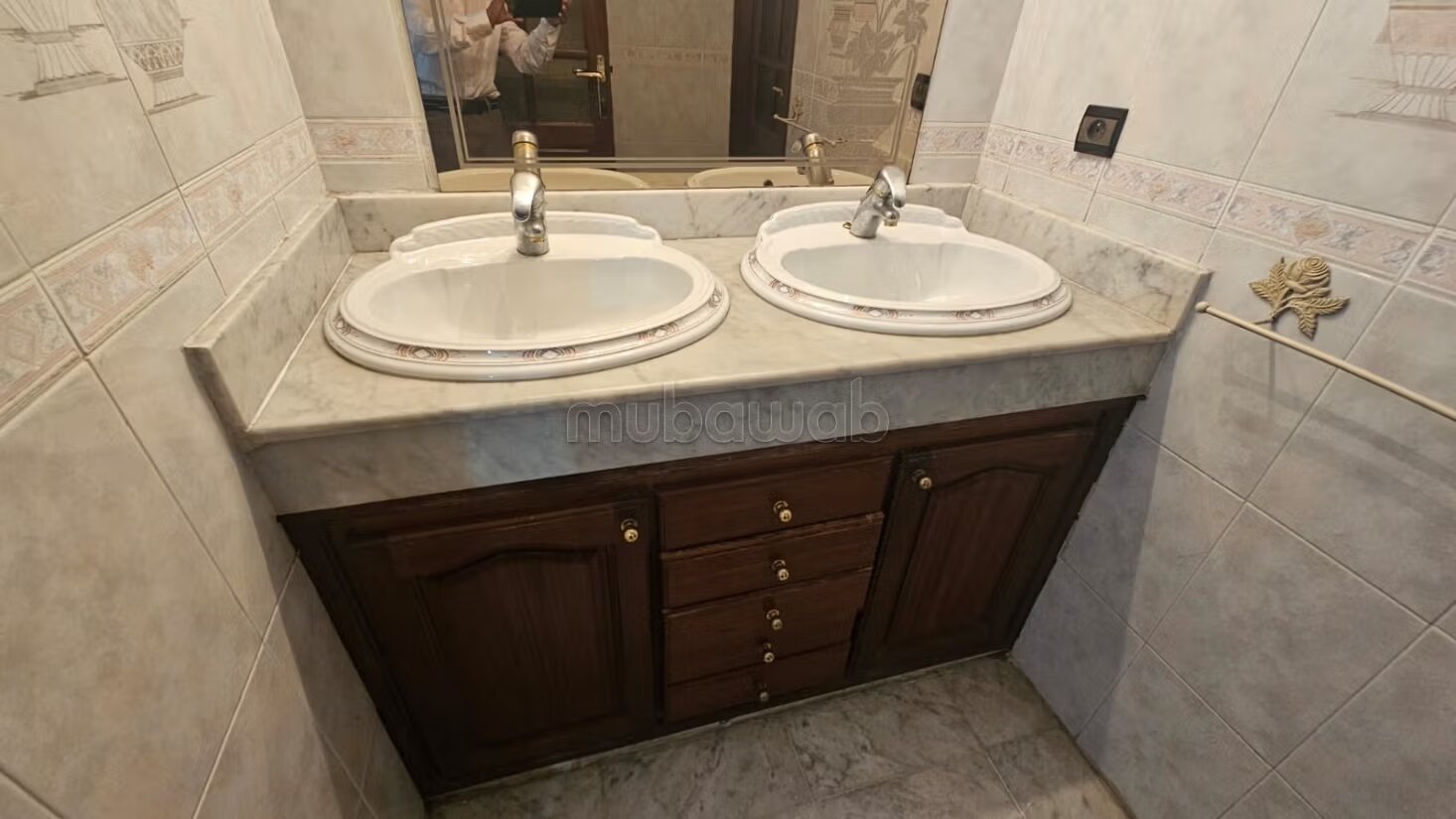 Office 700 m² for Rent in Rabat (Souissi) — Photo 9