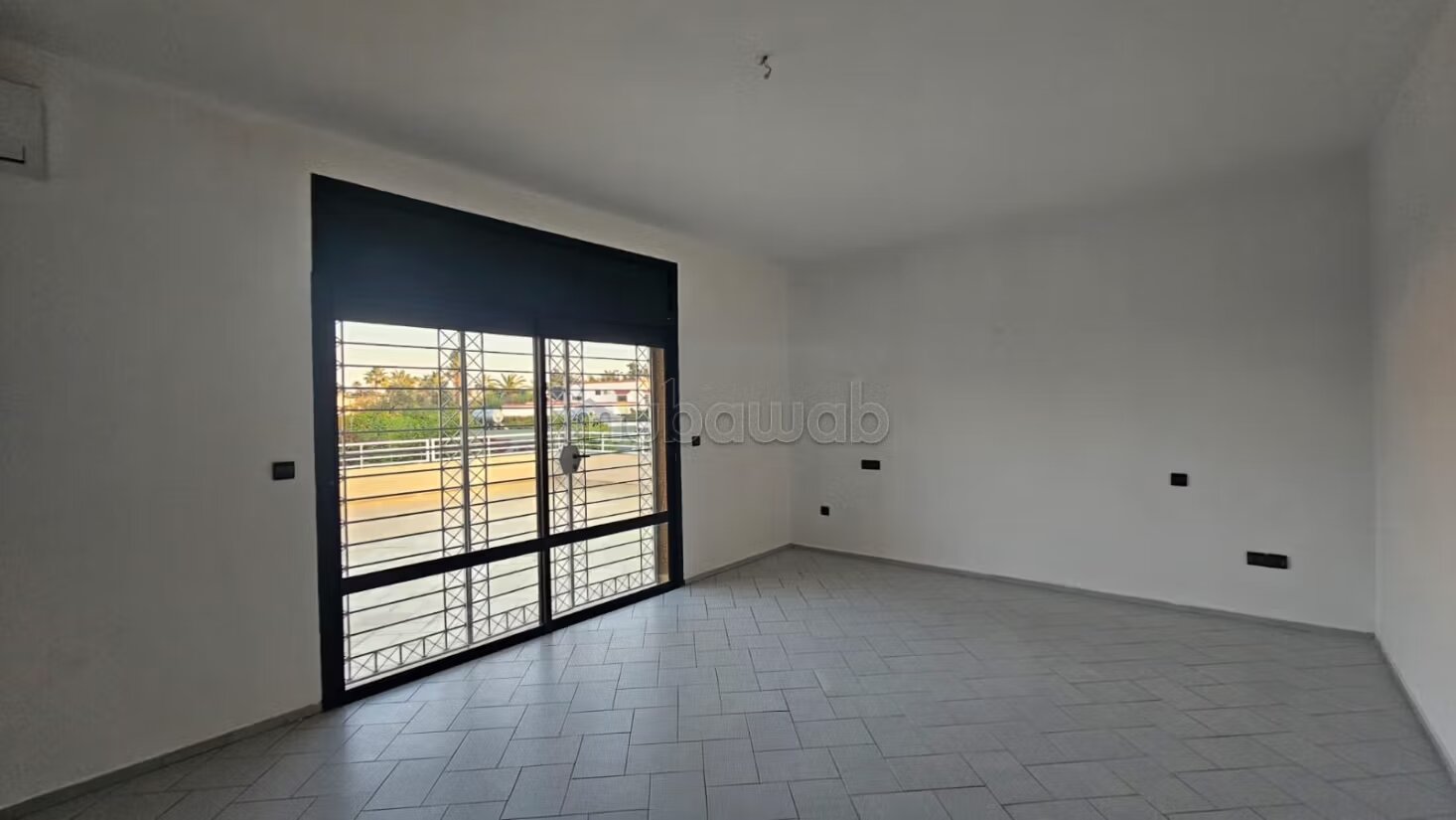 Office 700 m² for Rent in Rabat (Souissi) — Photo 26