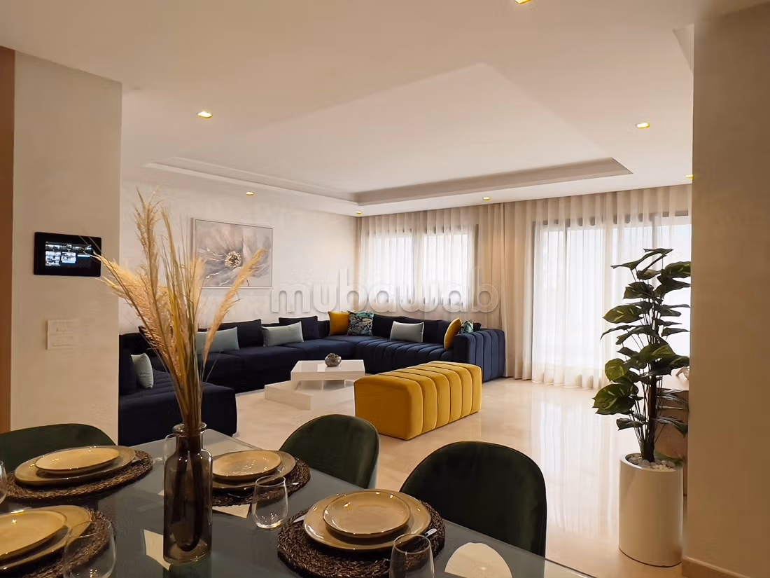 Apartment 99 m² for sale in Californie — Photo 2