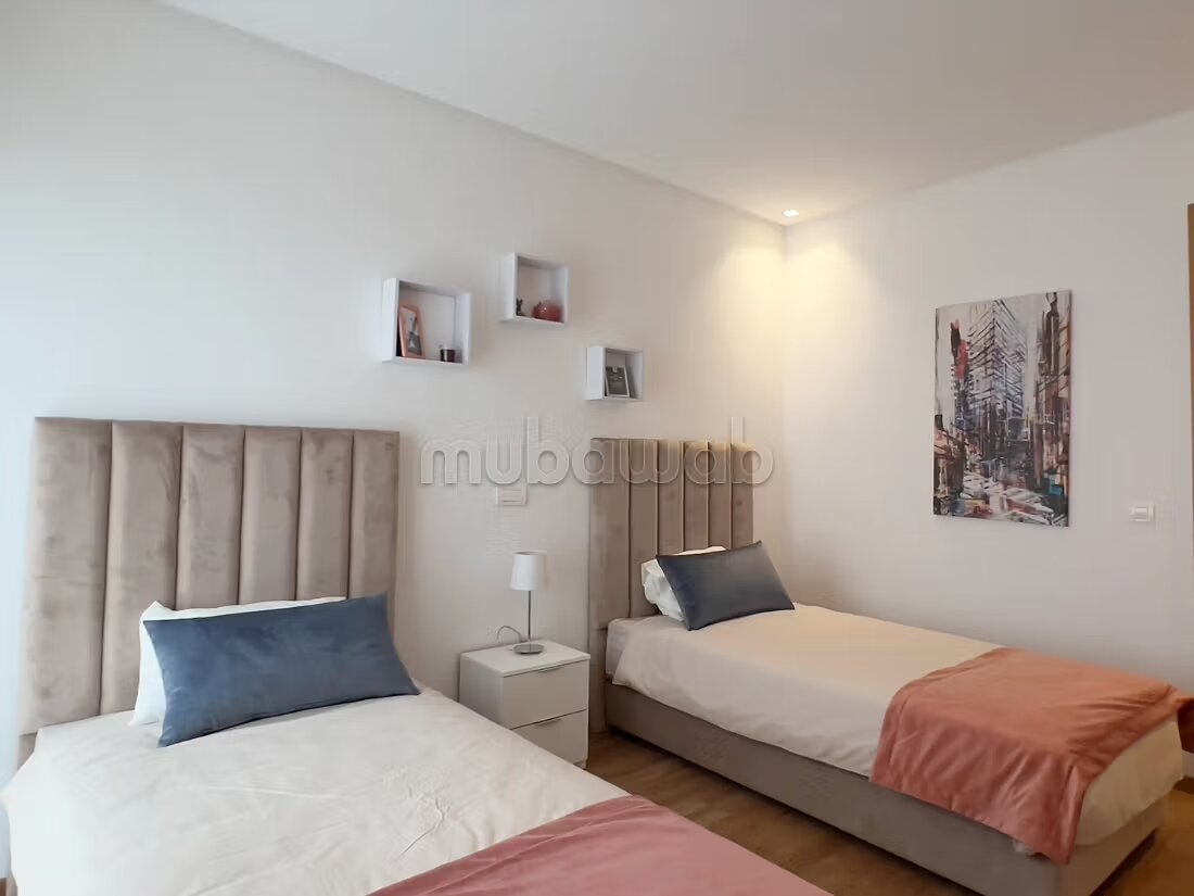 Apartment 99 m² for sale in Californie — Photo 3