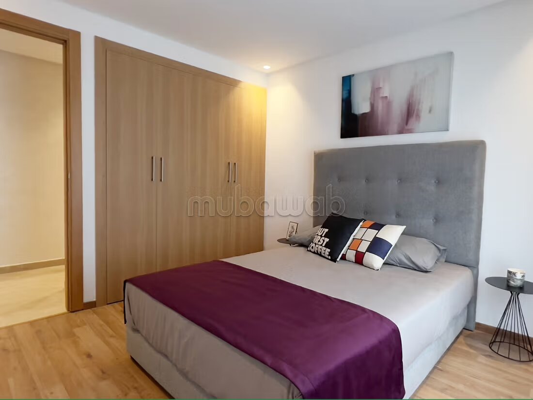 Apartment 99 m² for sale in Californie — Photo 6