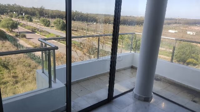 شقة 140 متر مربع للإيجار في الدار البيضاء — Photo 30