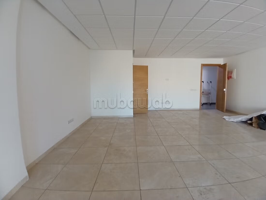 Office 78 m² for rent in Marrakech Guéliz — Photo 4