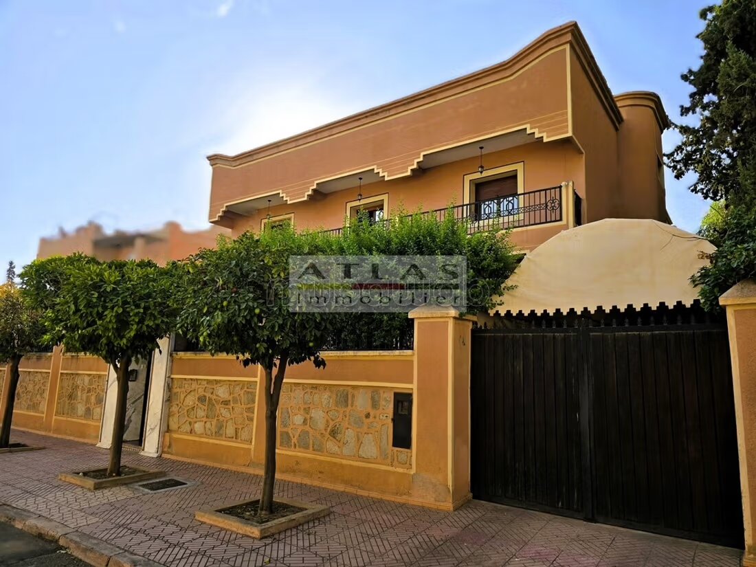 Villa 578 m² for sale in Marrakech — Photo 4