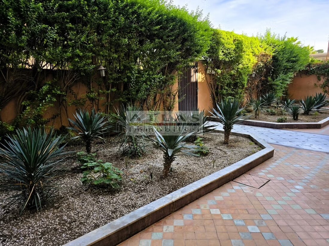Villa 578 m² for sale in Marrakech — Photo 8