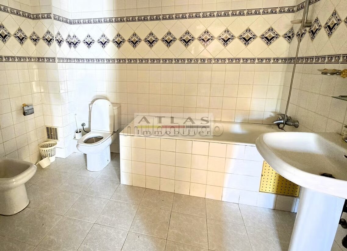 Villa 578 m² for sale in Marrakech — Photo 40