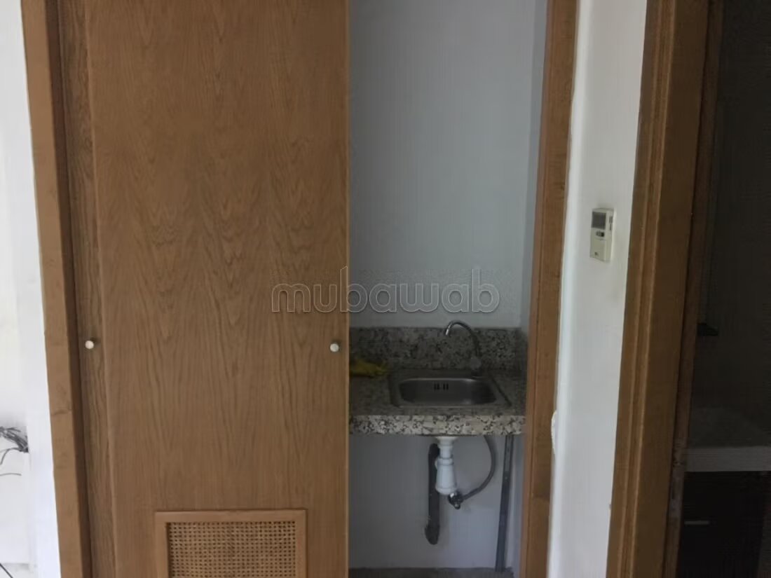 مكتب 96 م² للإيجار في الدار البيضاء — Photo 15