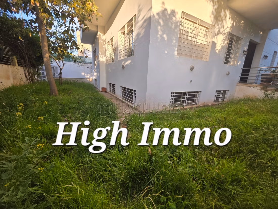 Villa 3 façades de 360m² à vendre à Rabat — Photo 9