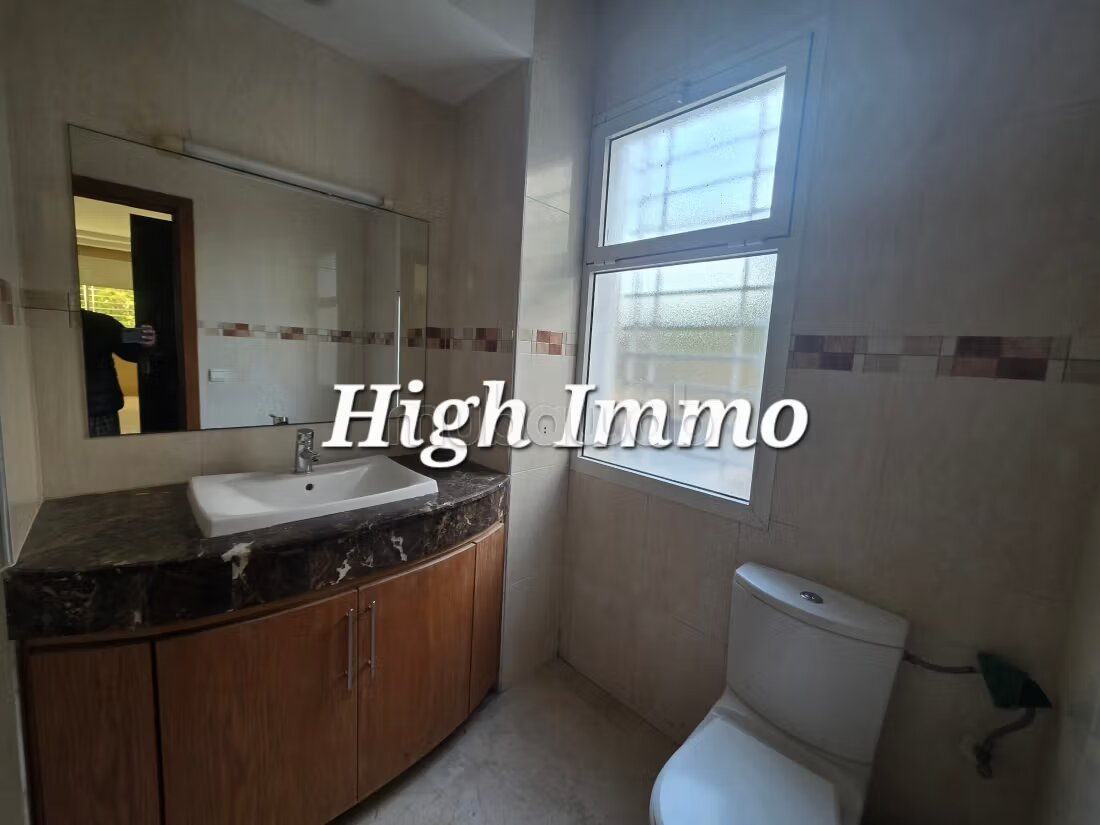 Villa 3 façades de 360m² à vendre à Rabat — Photo 8