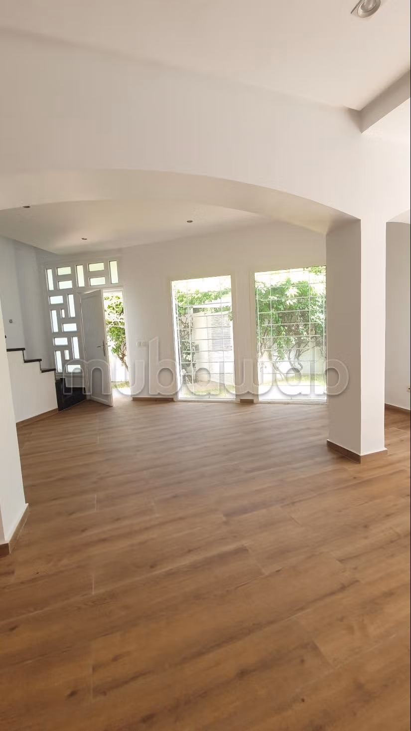 Villa 320 m² for rent in Casablanca — Photo 4