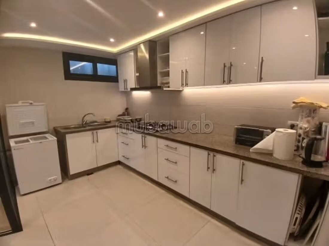 فيلا جديدة بمساحة 360 متر مربع للبيع في الرباط — Photo 8