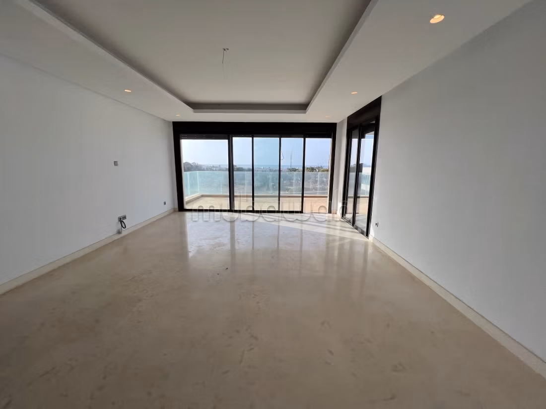 Appartement 200 m² à louer à Ain Diab — Photo 4