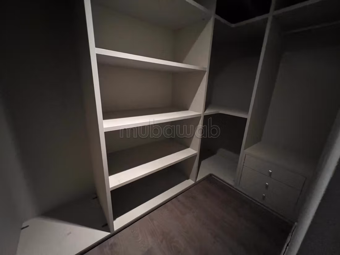 Appartement 200 m² à louer à Ain Diab — Photo 8