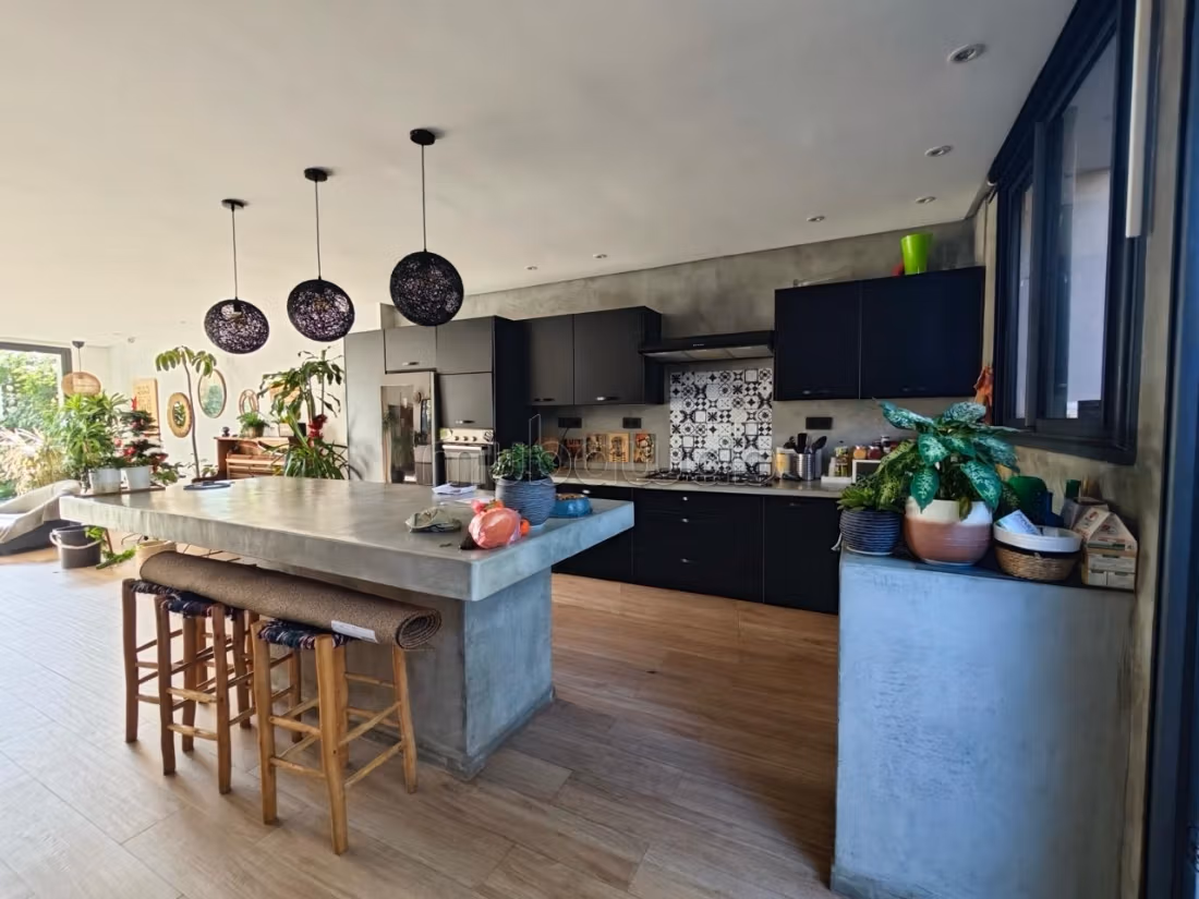 Maison moderne de 225 m² à vendre — Photo 2