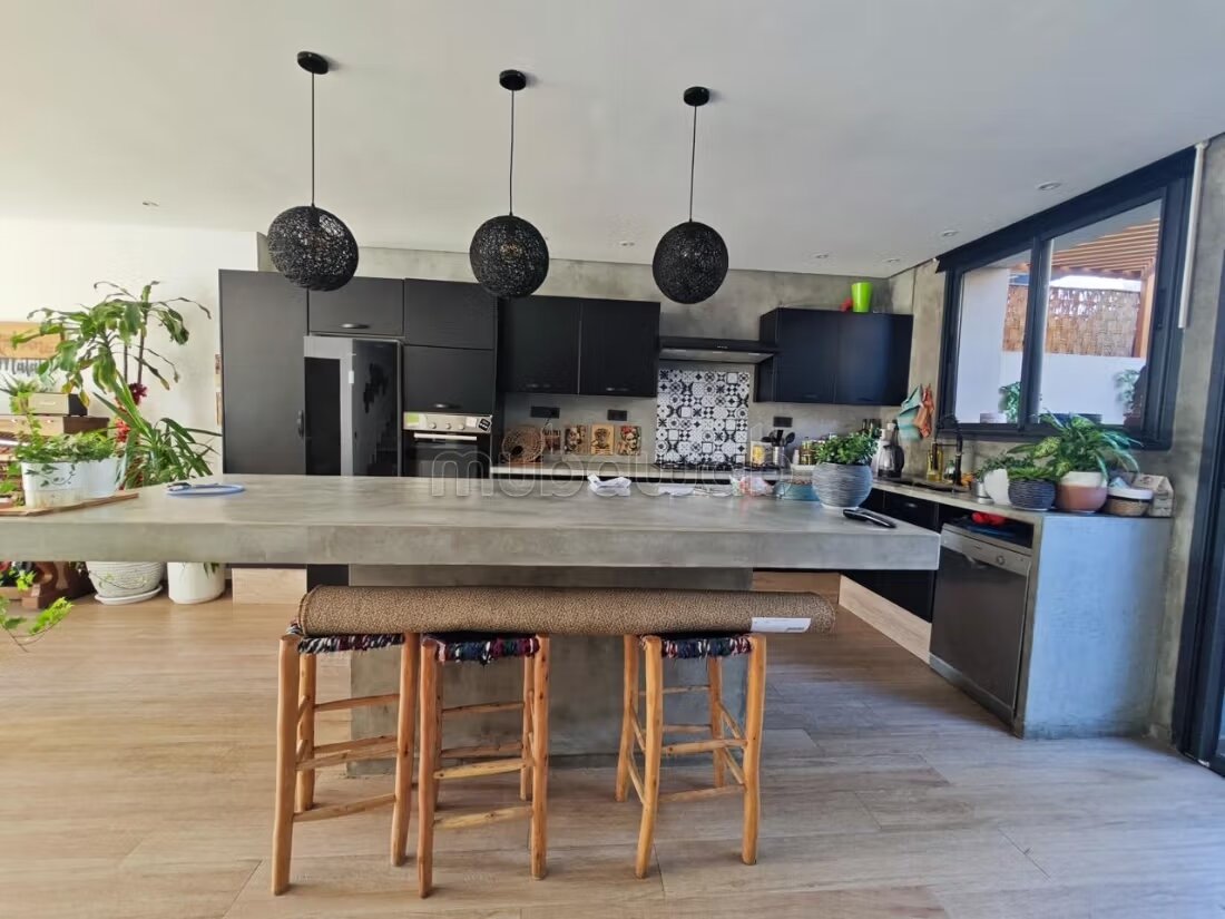 Maison moderne de 225 m² à vendre — Photo 8