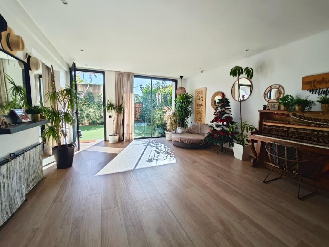 Maison moderne de 225 m² à vendre — Photo 9