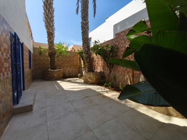 Maison moderne de 225 m² à vendre — Photo 23