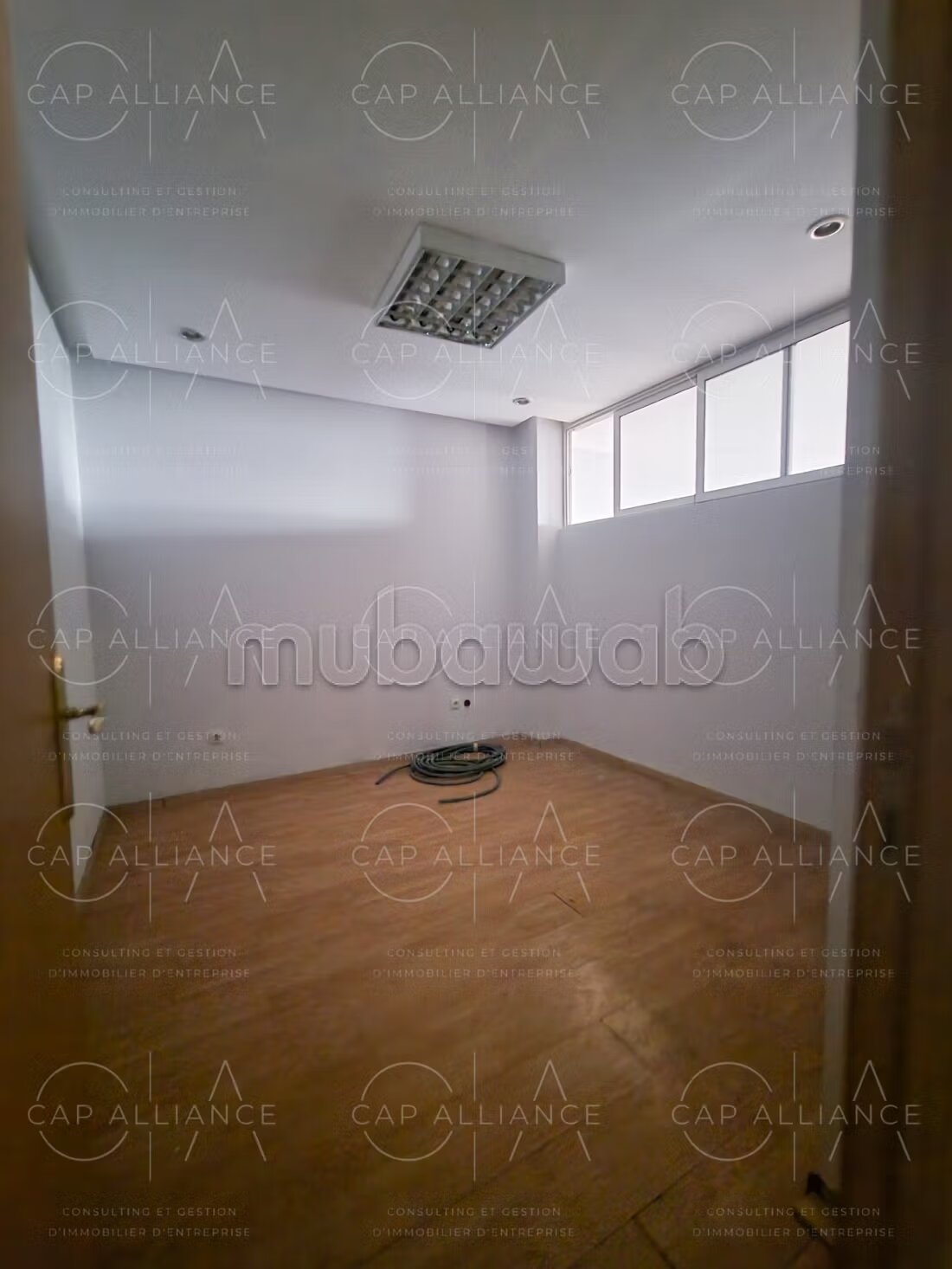 Office 80 sqm for sale in Tangier — Photo 8