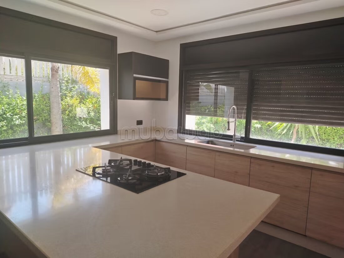 Villa 640 m² for rent in Kénitra – Bir Rami — Photo 38