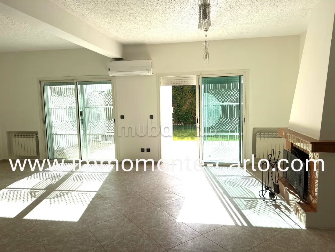 Villa 450 m² à louer à Rabat Souissi — Photo 3