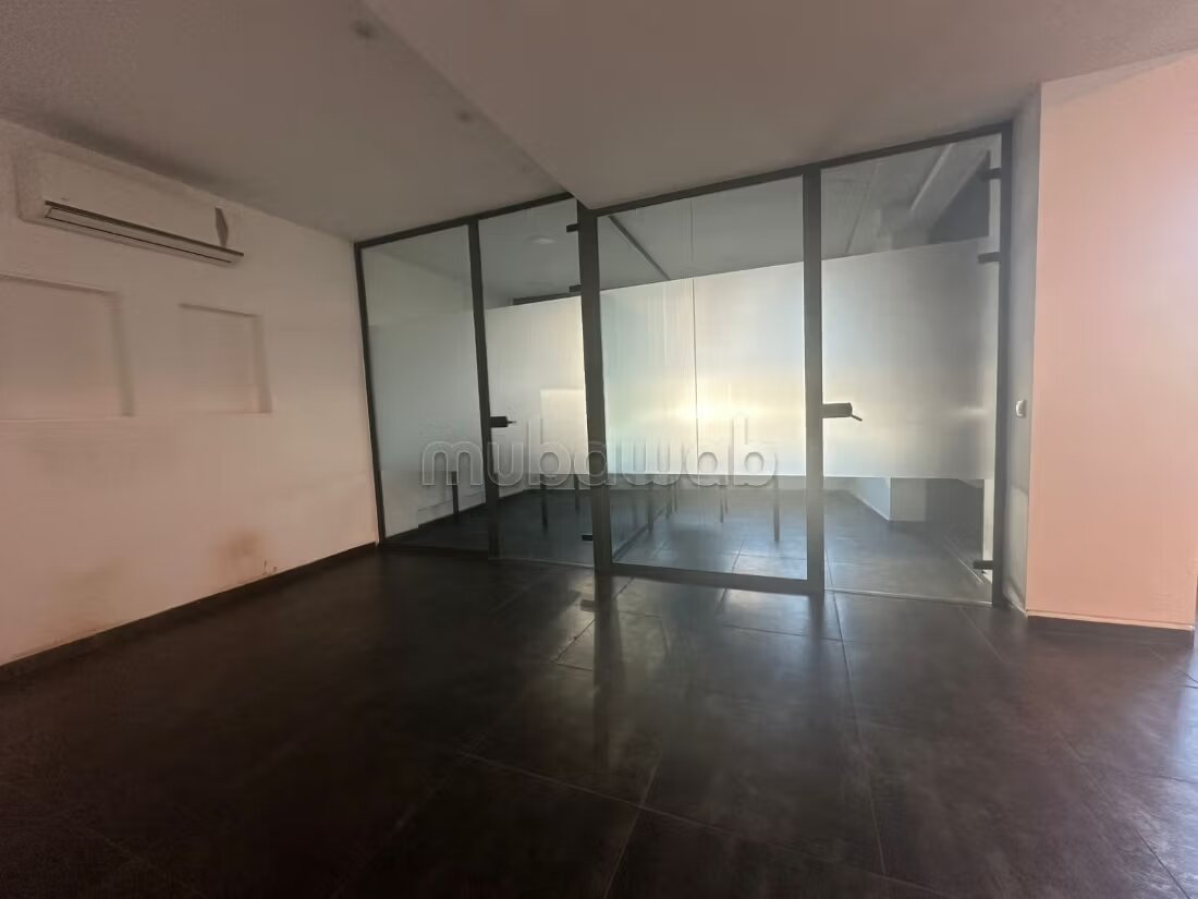 Bureau 128 m² à louer à Casablanca — Photo 6