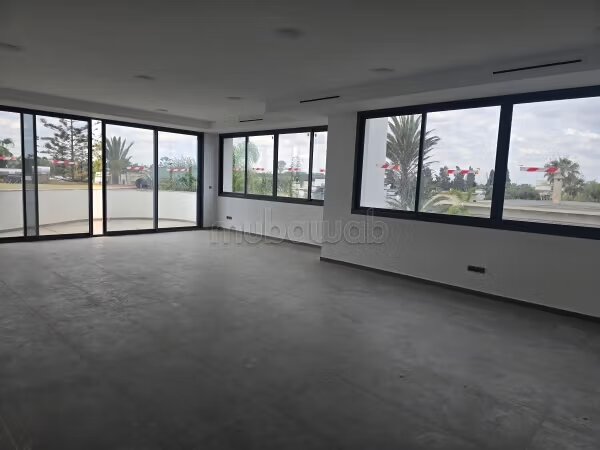 Bureau 108 m² à louer à Casablanca — Photo 2