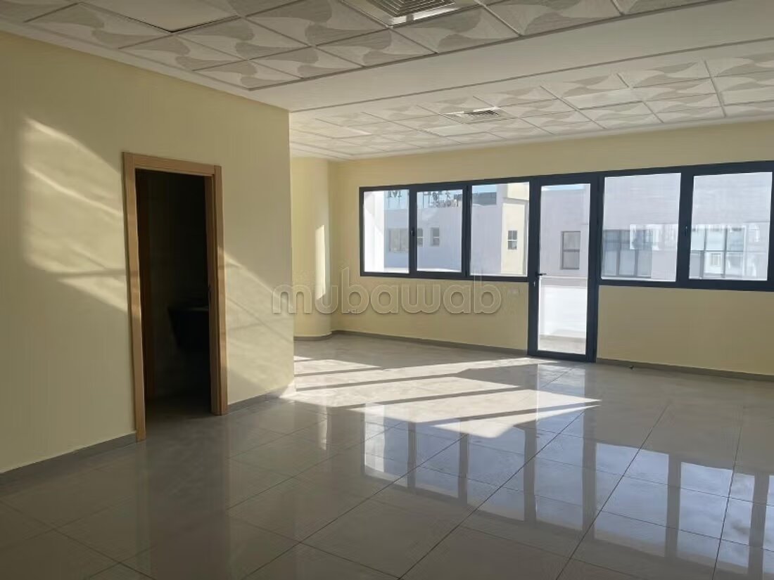 مكتب ٣٠٠م٢ للإيجار في الدار البيضاء — Photo 5