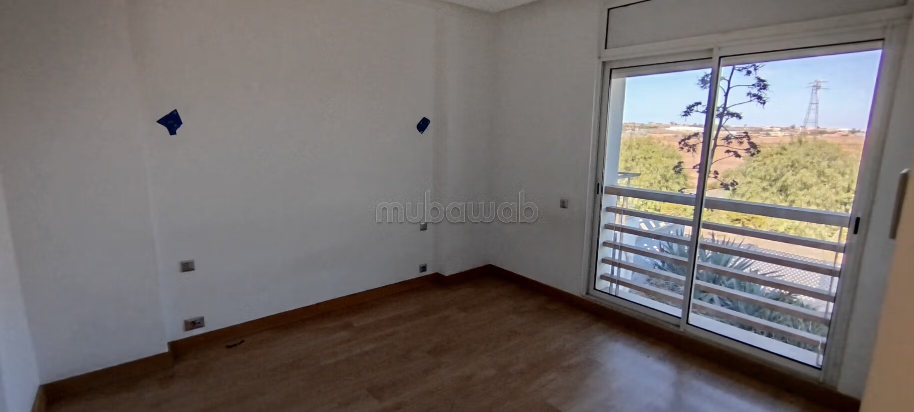 Villa 250 m² à louer à الدار البيضاء — Photo 11