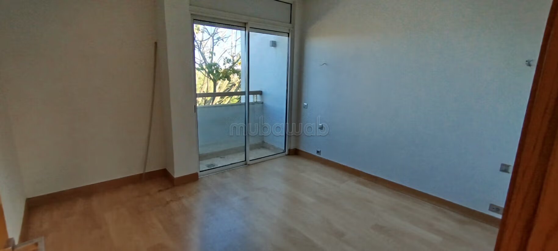 Villa 250 m² à louer à الدار البيضاء — Photo 20