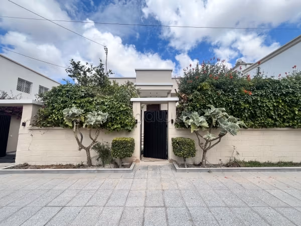 Villa 450 m² à louer à Casablanca à l’Oasis — Photo 8