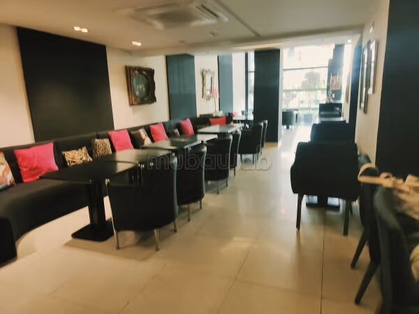 76 m2 Office for Rent in Casablanca — Photo 17