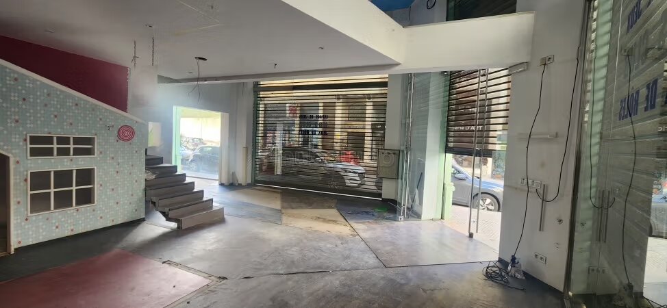 76 m2 Office for Rent in Casablanca — Photo 21