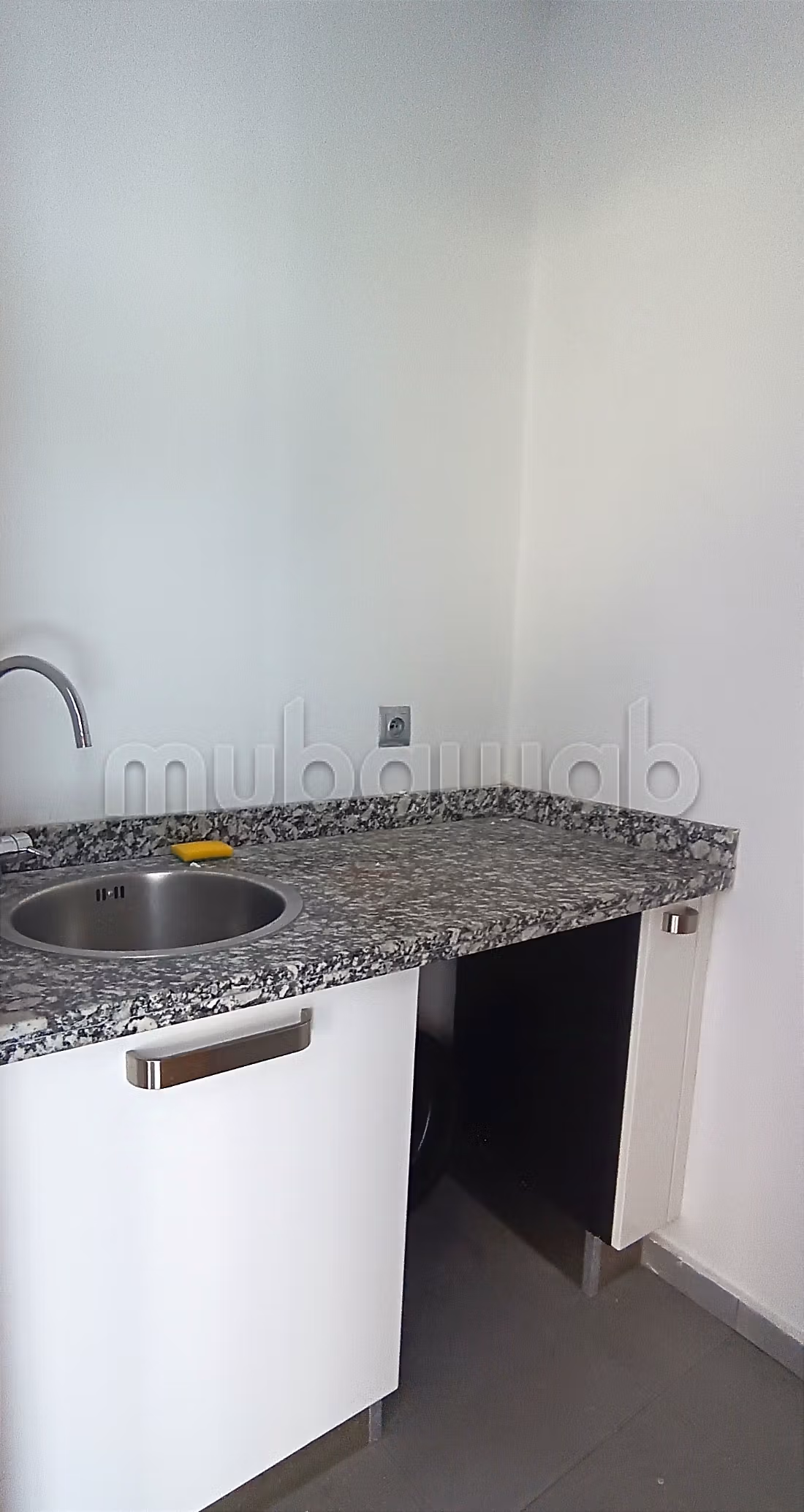 160 m² Office for Rent in Casablanca Val Fleury — Photo 14