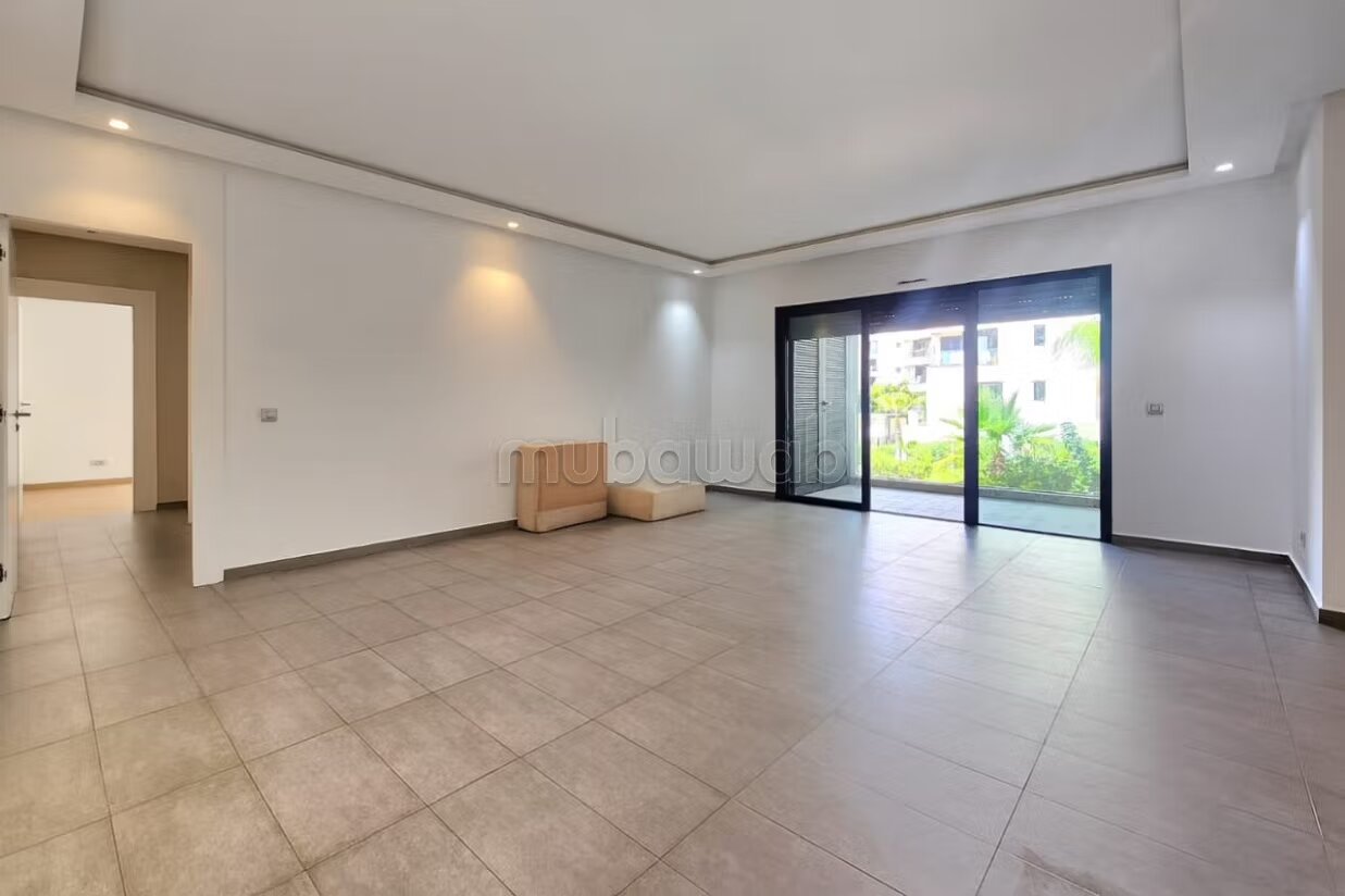 Premium Apartment in CFC