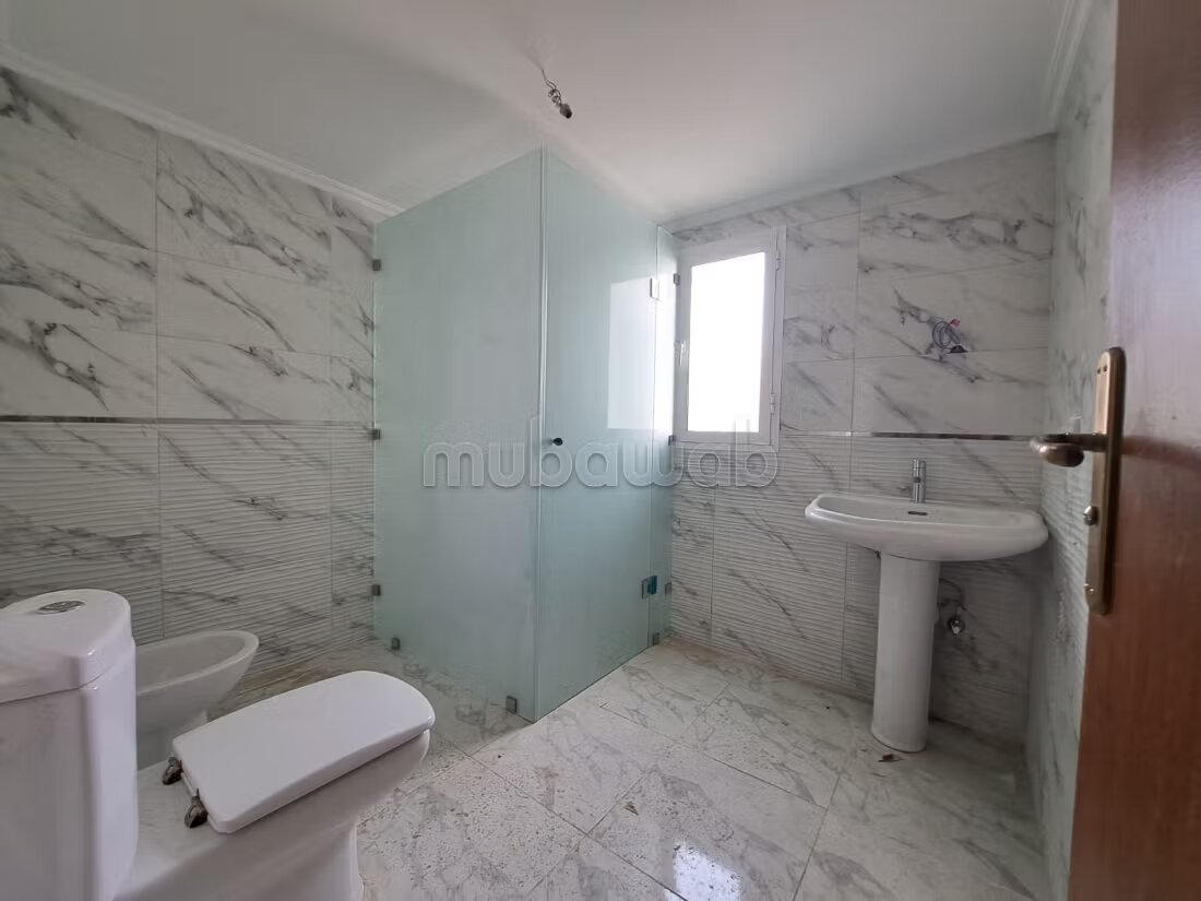 Appartement 170 m² en location à Casablanca — Photo 11