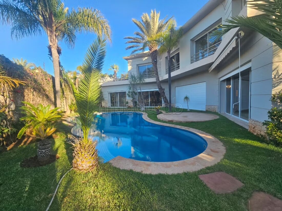 Villa 700 m² à louer à Anfa Supérieur, الدار البيضاء — Photo 3