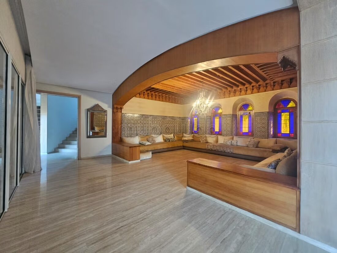 Villa 700 m² à louer à Anfa Supérieur, الدار البيضاء — Photo 46