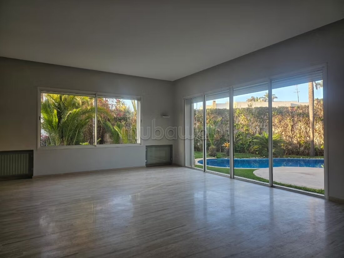Villa 700 m² à louer à Anfa Supérieur, الدار البيضاء — Photo 8