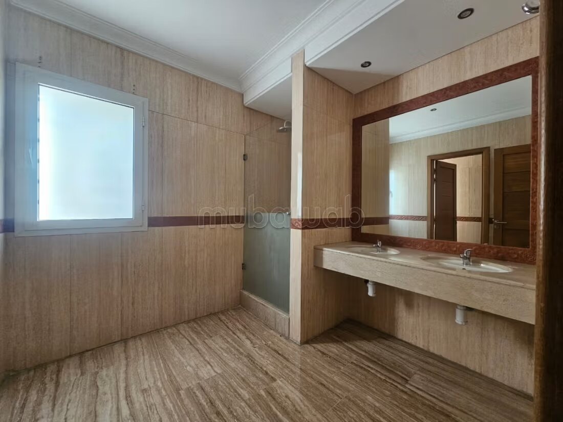 Villa 700 m² à louer à Anfa Supérieur, الدار البيضاء — Photo 29