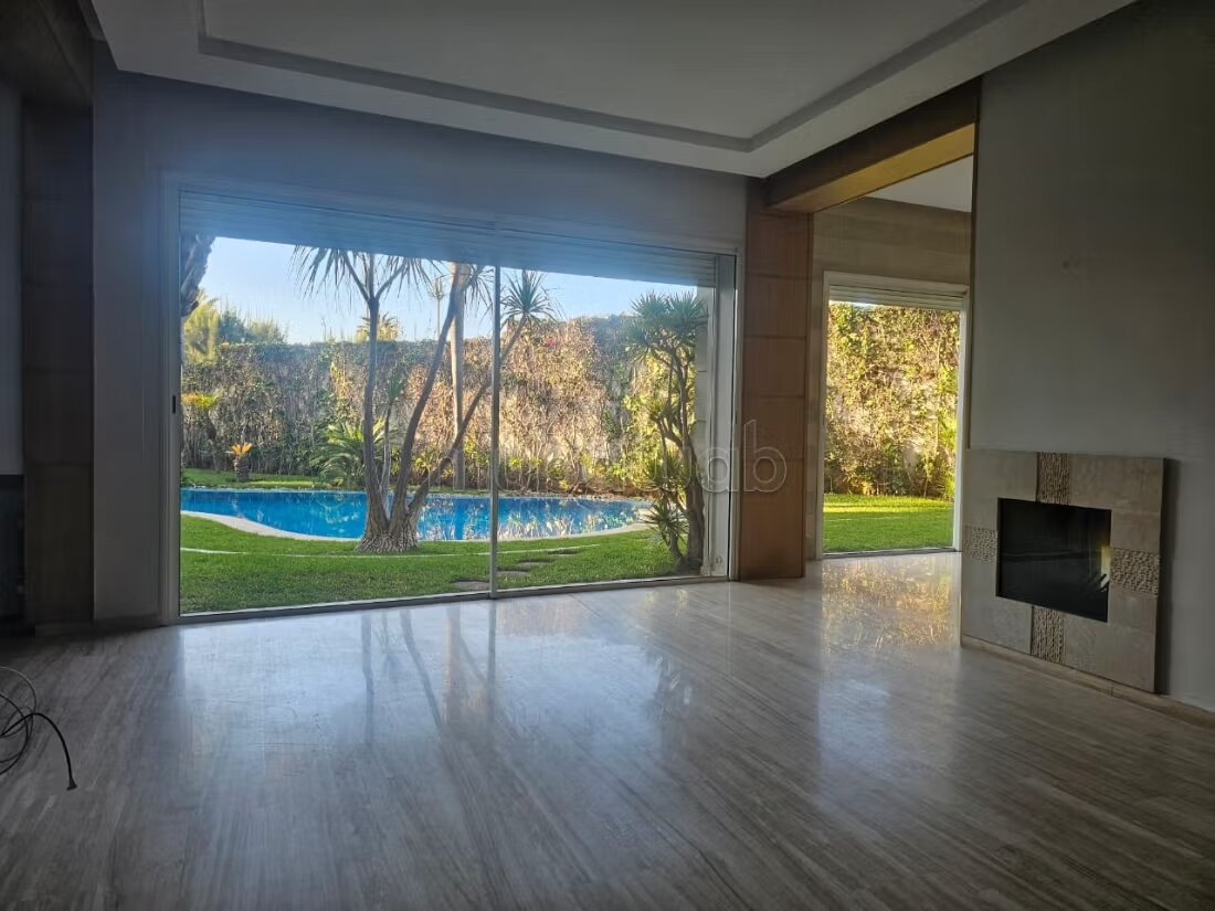 Villa 700 m² à louer à Anfa Supérieur, الدار البيضاء — Photo 37