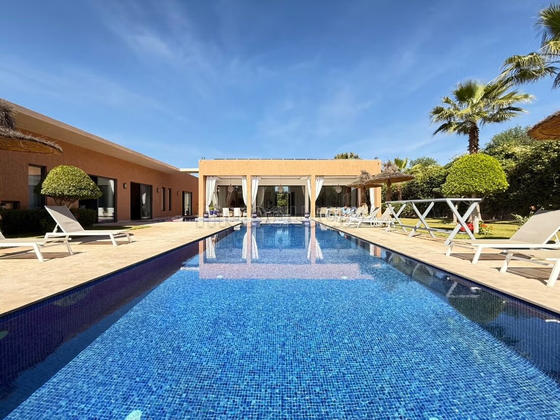 Villa 500 m² à vendre à Marrakech — Photo 2
