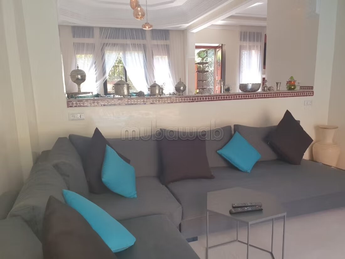 فيلا للايجار 220م² في مراكش — Photo 2