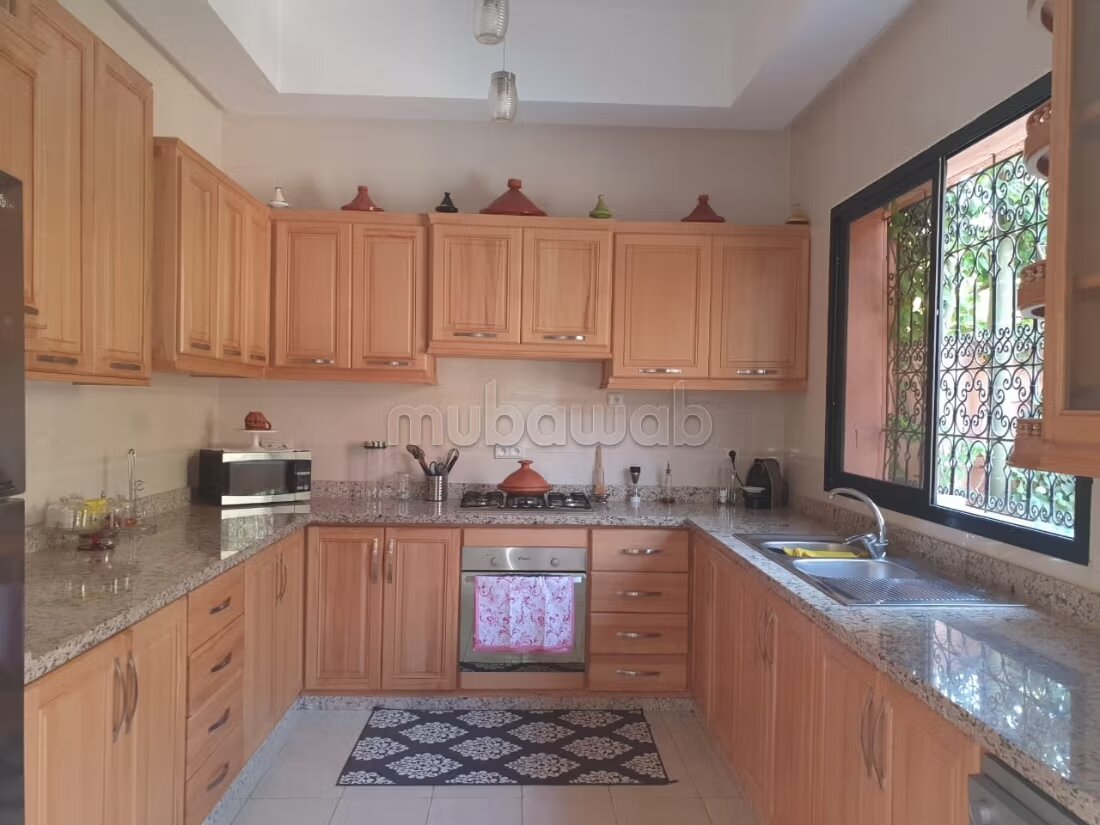 فيلا للايجار 220م² في مراكش — Photo 6