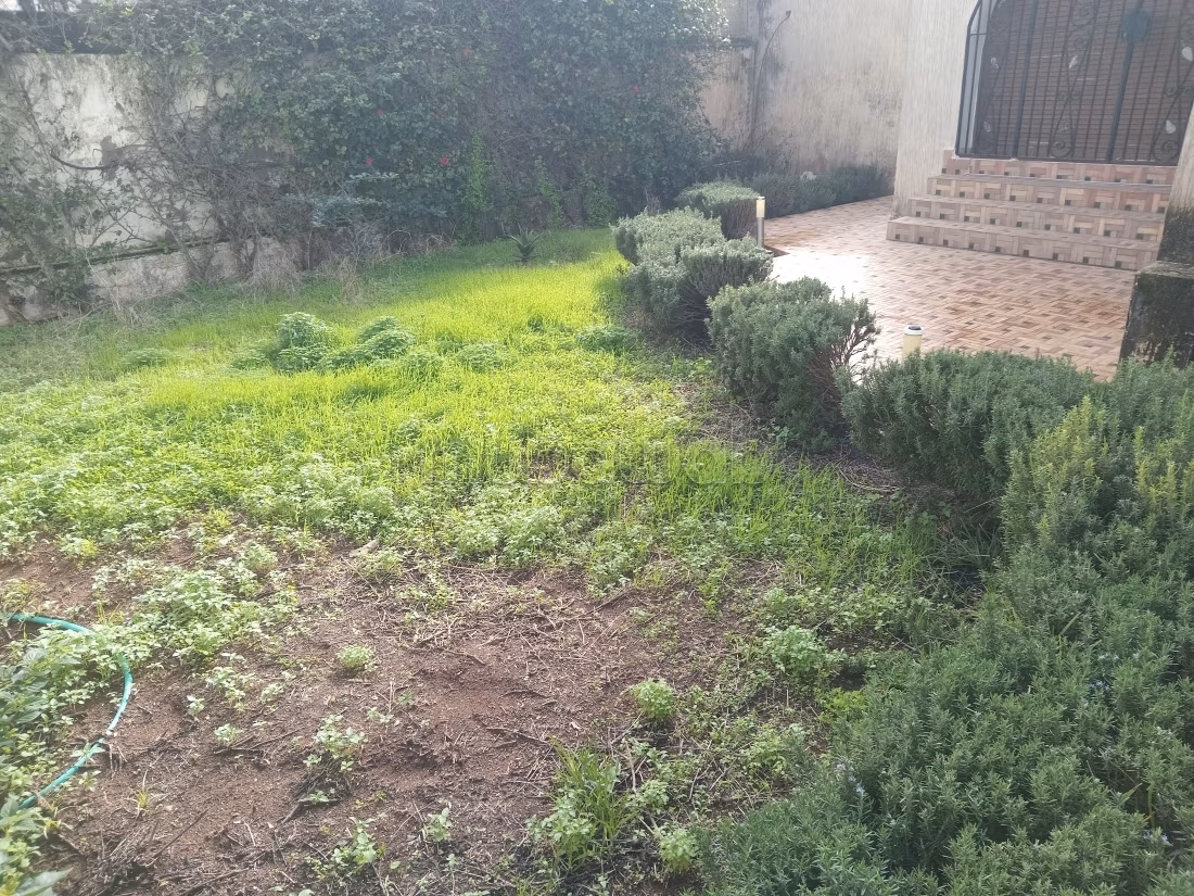 Villa 377 m² à vendre à Rabat — Photo 4