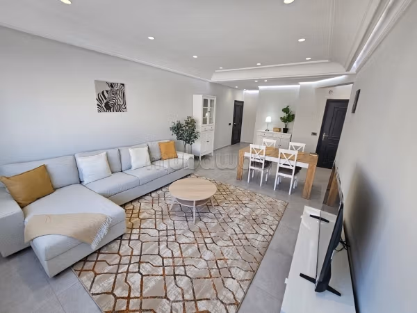 Furnished Apartment 130 m² for Rent in Casablanca - Triangle Dor — Photo 3
