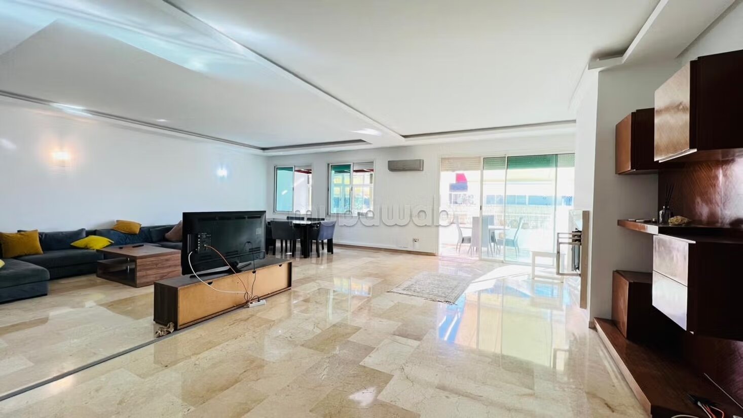 شقة 260 متر مربع للإيجار في الرباط — Photo 6
