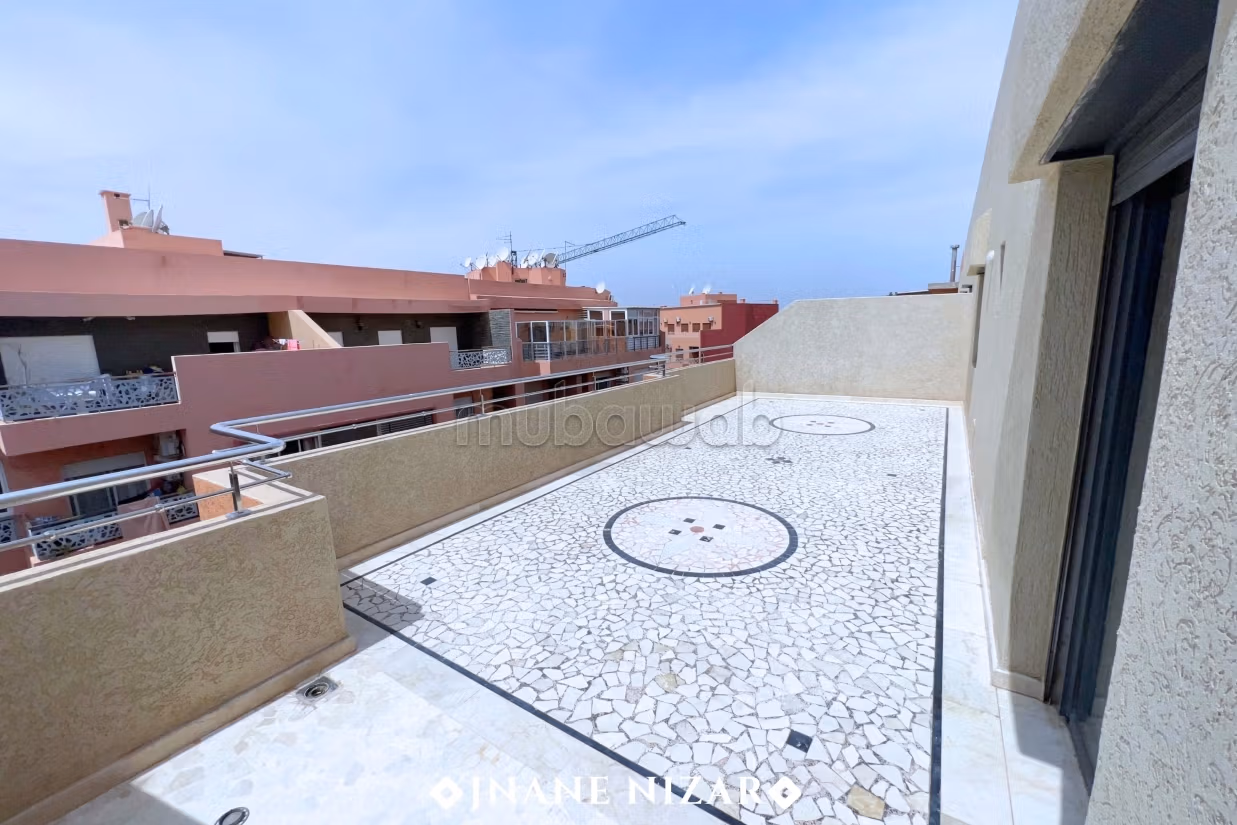 شقة 154 م² للبيع في مراكش (حي الغلizia) — Photo 2