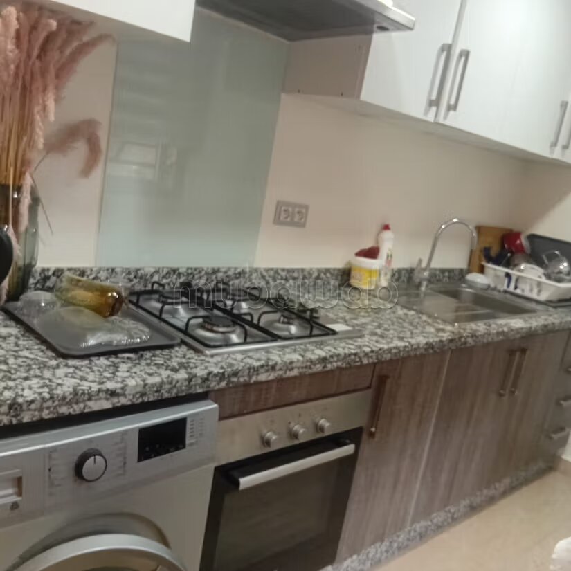 شقة للايجار ٦٦م٢ في الدار البيضاء — Photo 16