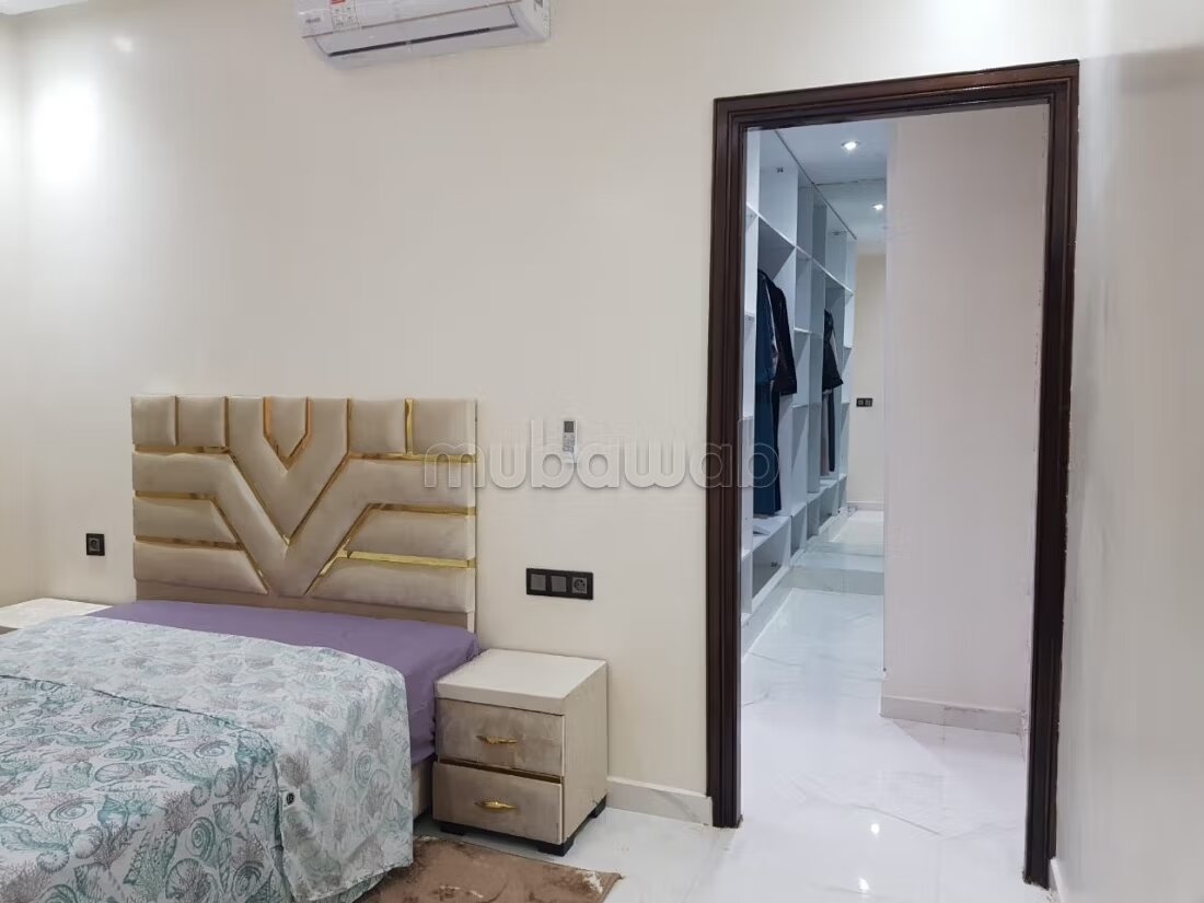 320 m² Commercial Villa for Rent in Marrakech — Photo 11