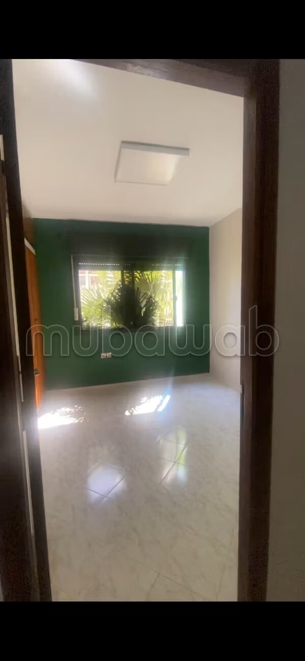 Bureau 95 m² à louer à Rabat — Photo 13